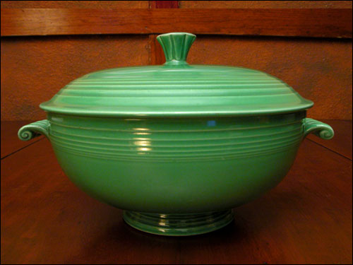 Vintage Fiesta casserole 